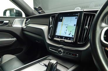 2020 Volvo XC60 - Thumbnail