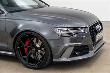 2016 Audi RS6 - Thumbnail