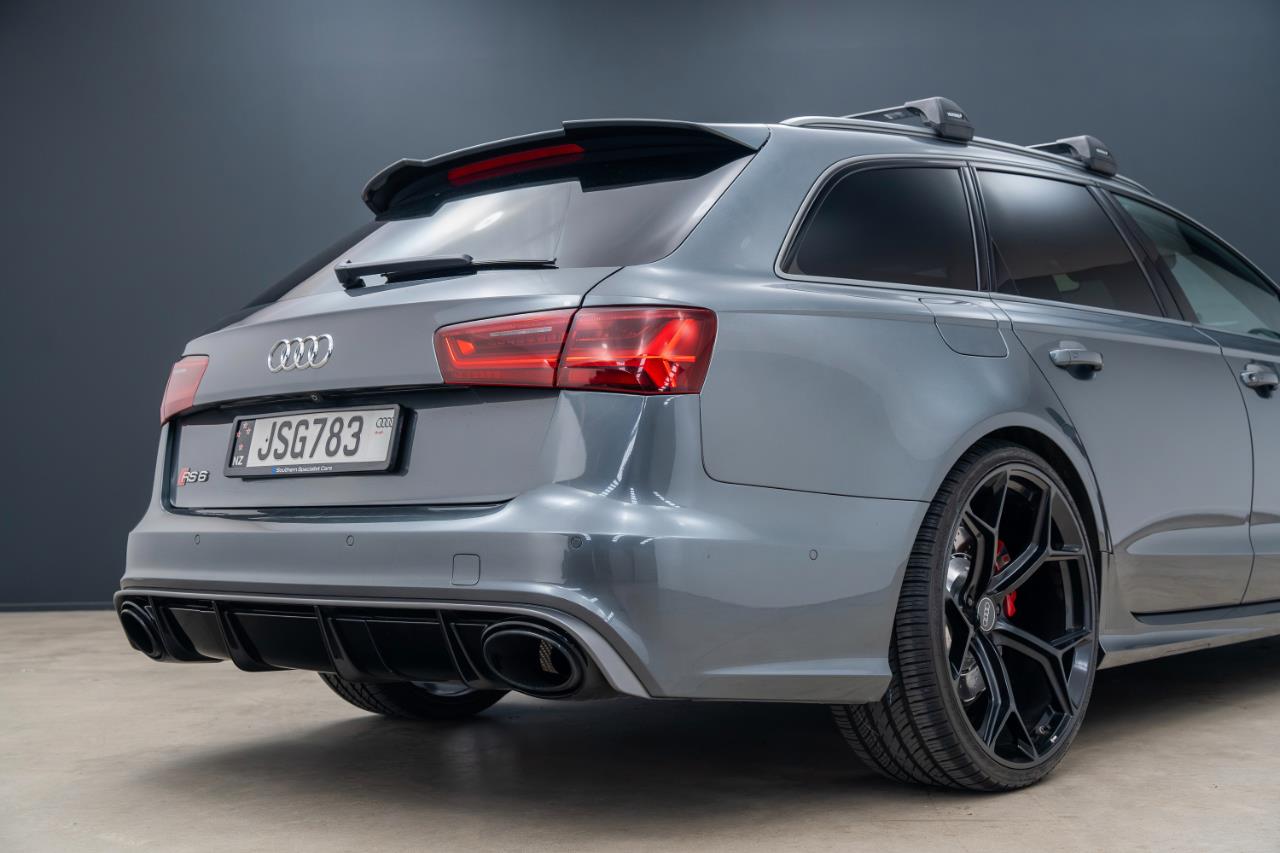 2016 Audi RS6