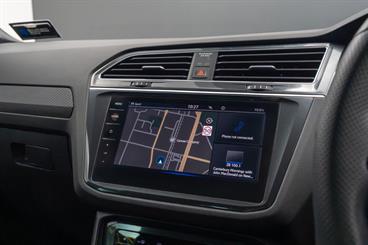 2022 Volkswagen Tiguan - Thumbnail