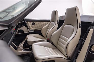 1989 Porsche 911 - Thumbnail