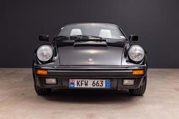1989 Porsche 911 - Thumbnail