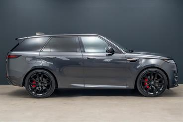 2023 Land Rover Range Rover Sport - Thumbnail