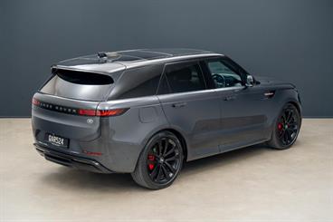 2023 Land Rover Range Rover Sport - Thumbnail