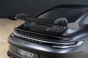 2024 Porsche 911 - Thumbnail