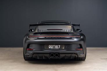 2024 Porsche 911 - Thumbnail