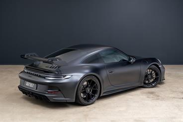 2024 Porsche 911 - Thumbnail