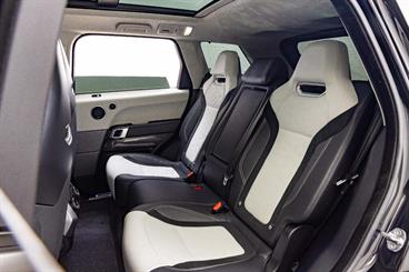 2021 Land Rover Range Rover Sport - Thumbnail