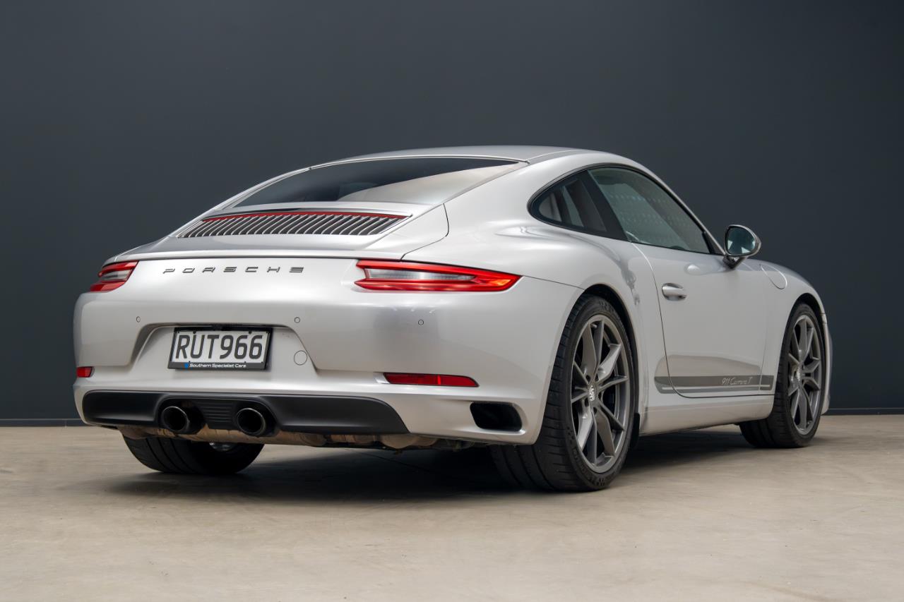 2018 Porsche 911