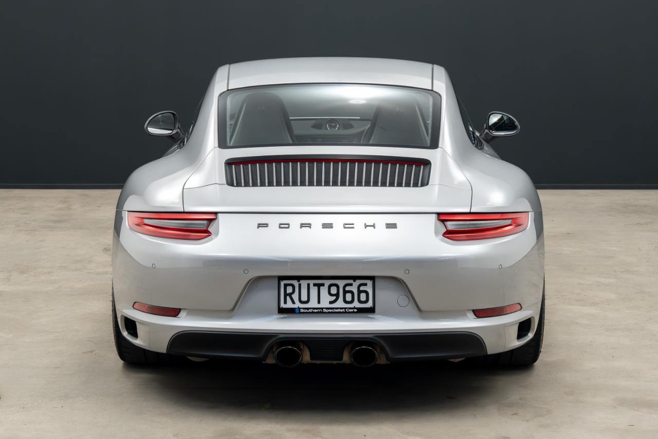 2018 Porsche 911
