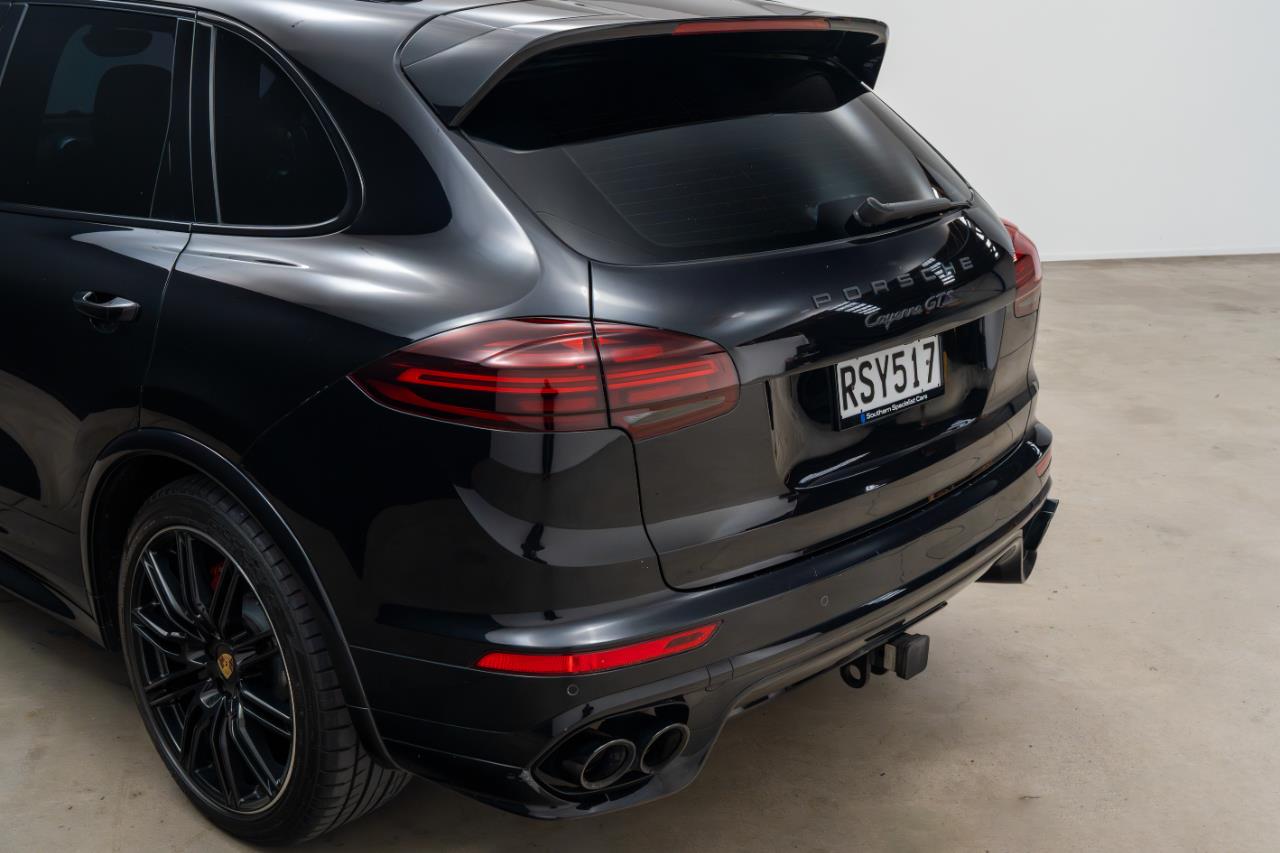 2015 Porsche Cayenne