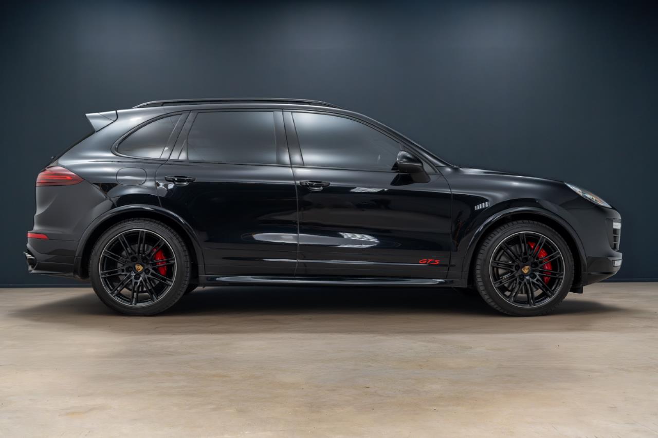2015 Porsche Cayenne