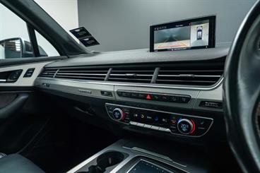 2017 Audi SQ7 - Thumbnail