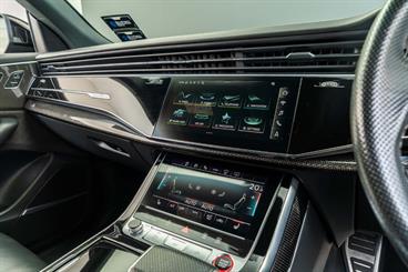 2020 Audi SQ8 - Thumbnail