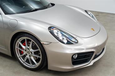 2013 Porsche Cayman - Thumbnail