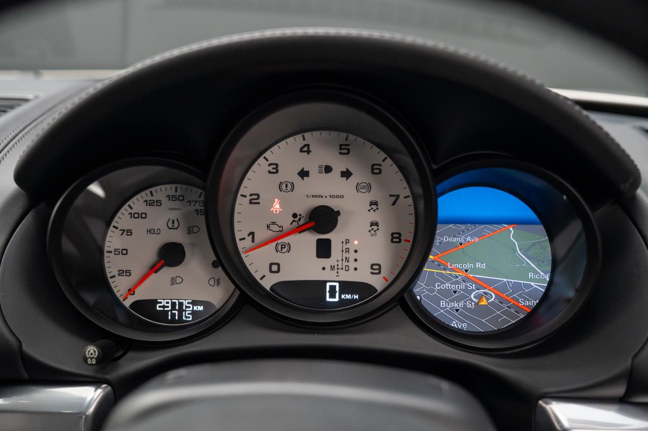 2013 Porsche Cayman