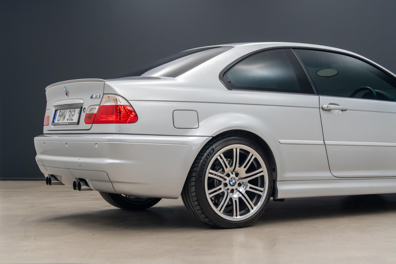 2003 BMW M3