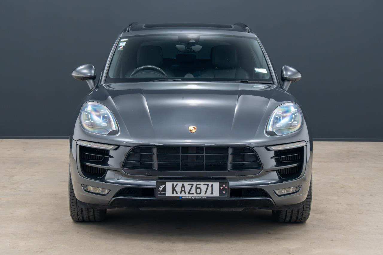 2016 Porsche Macan