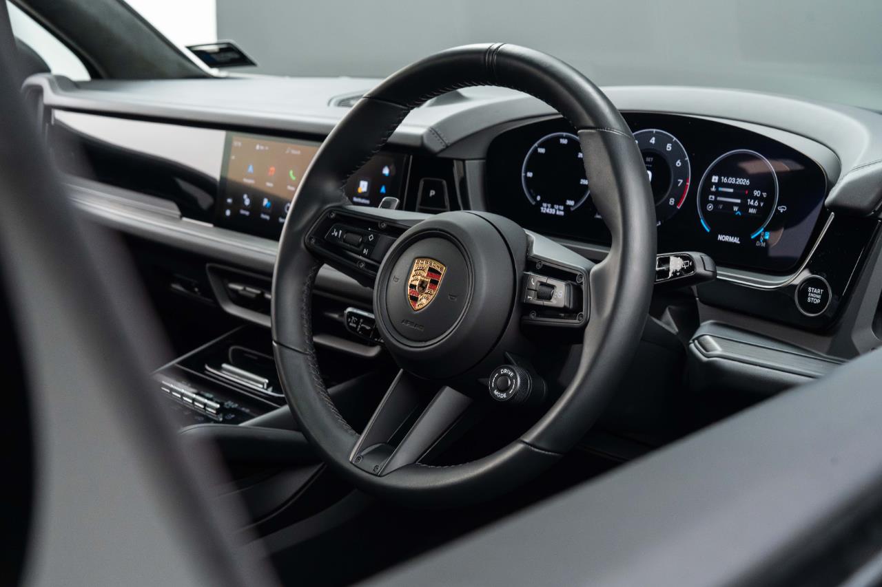 2024 Porsche Cayenne