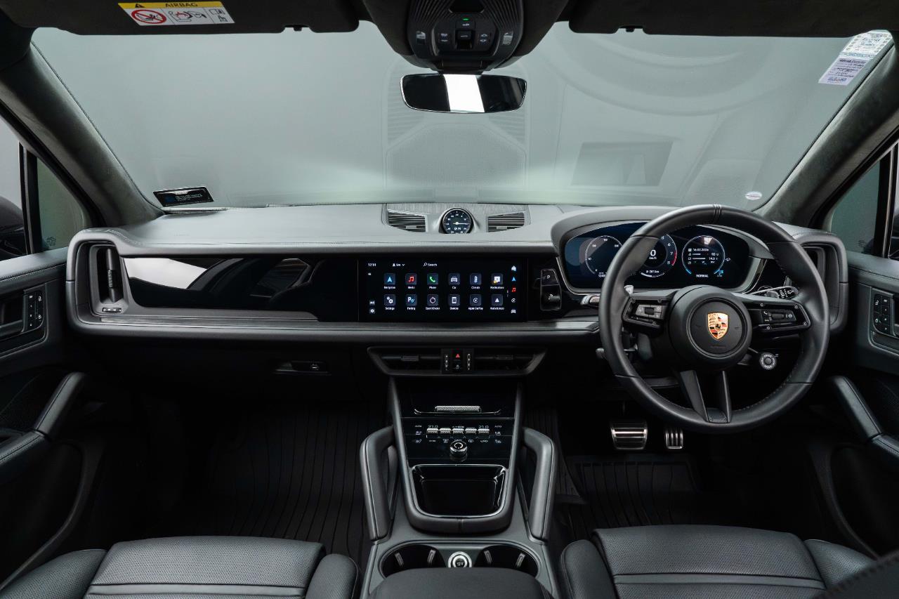 2024 Porsche Cayenne