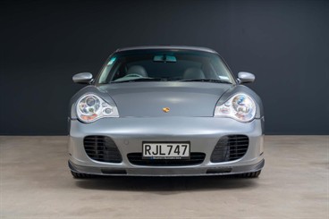 2001 Porsche 911 - Thumbnail