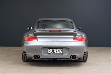 2001 Porsche 911 - Thumbnail