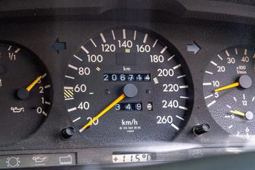 1993 Mercedes-Benz 320 - Thumbnail