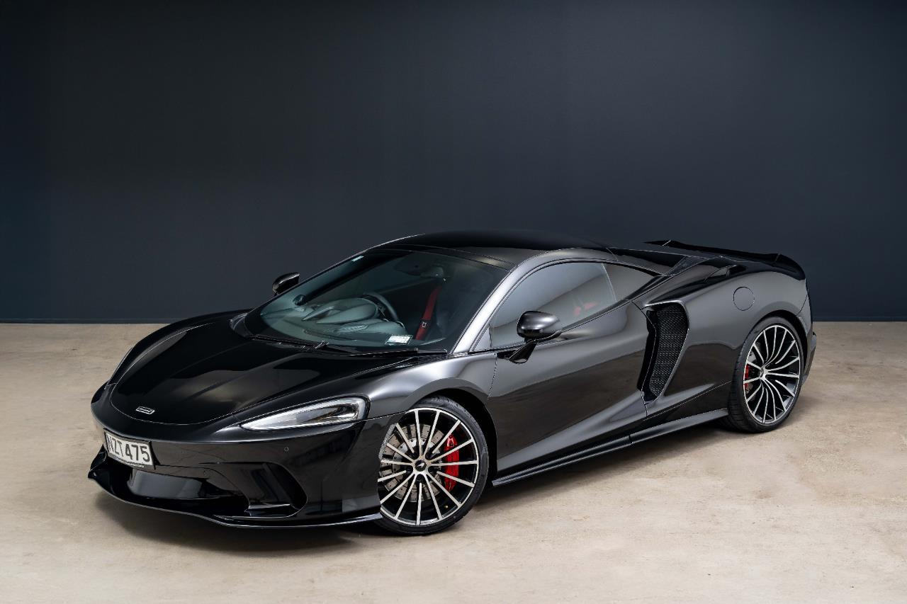 2021 McLaren GT