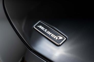 2021 McLaren GT - Thumbnail