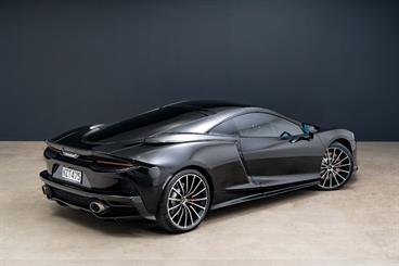 2021 McLaren GT - Thumbnail