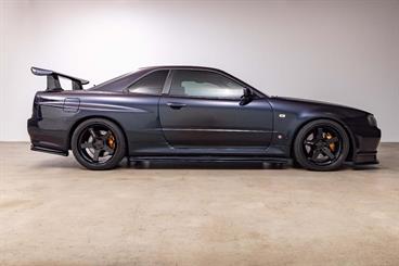 2001 Nissan Skyline - Thumbnail