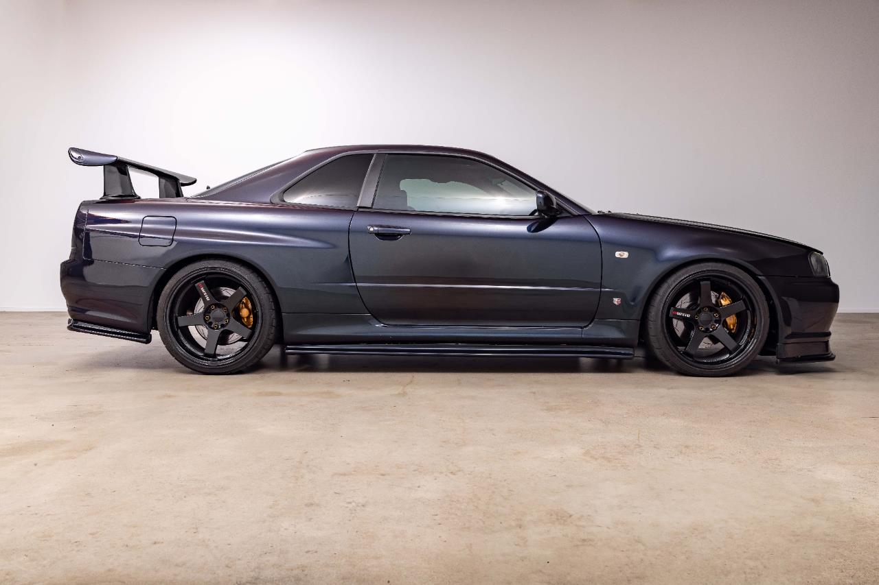 2001 Nissan Skyline