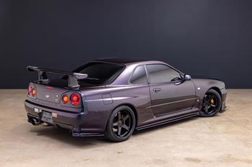2001 Nissan Skyline - Thumbnail
