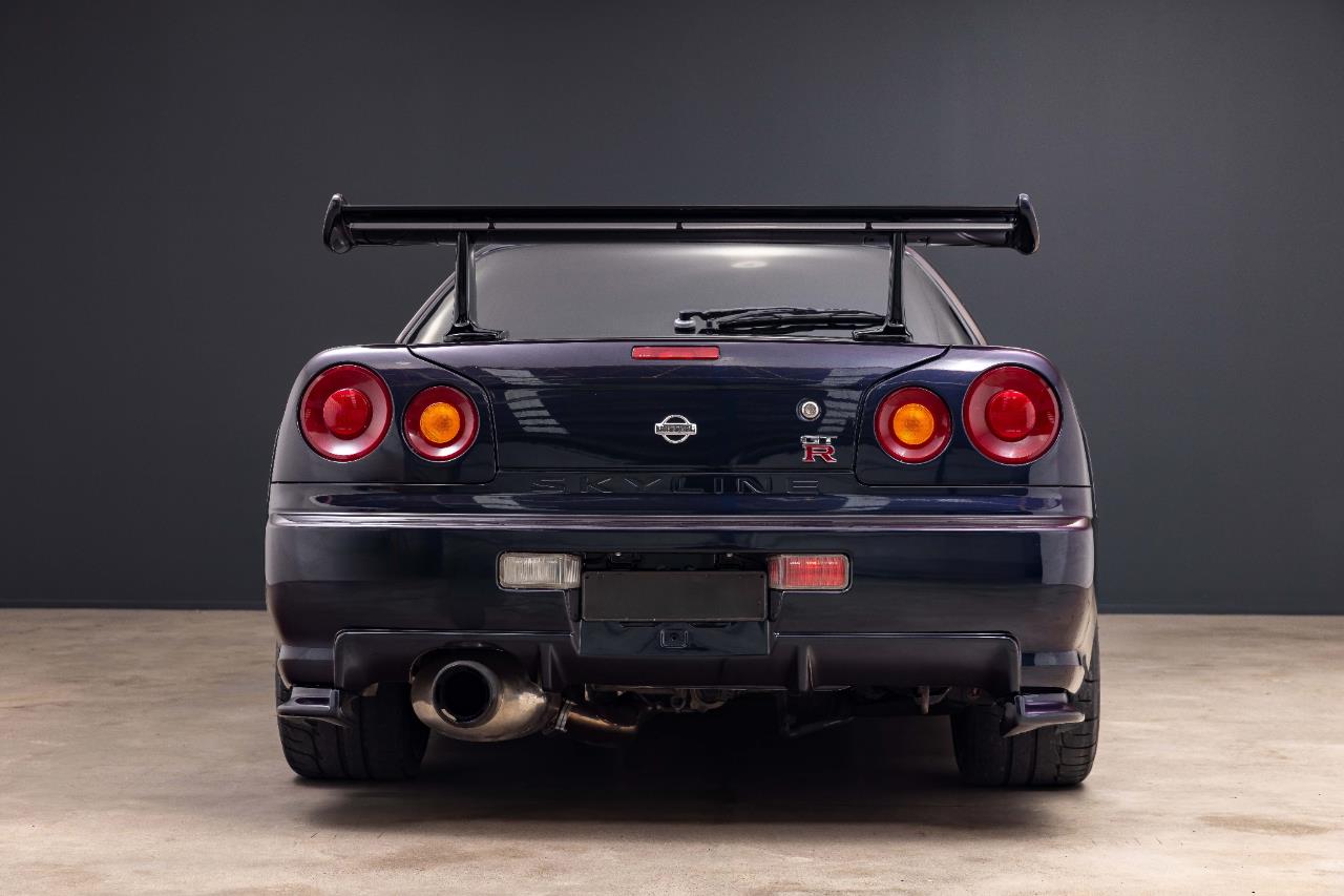 2001 Nissan Skyline