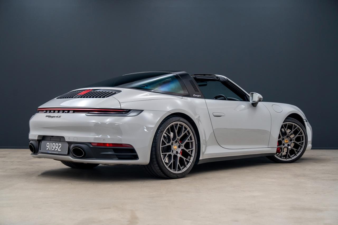 2021 Porsche 911