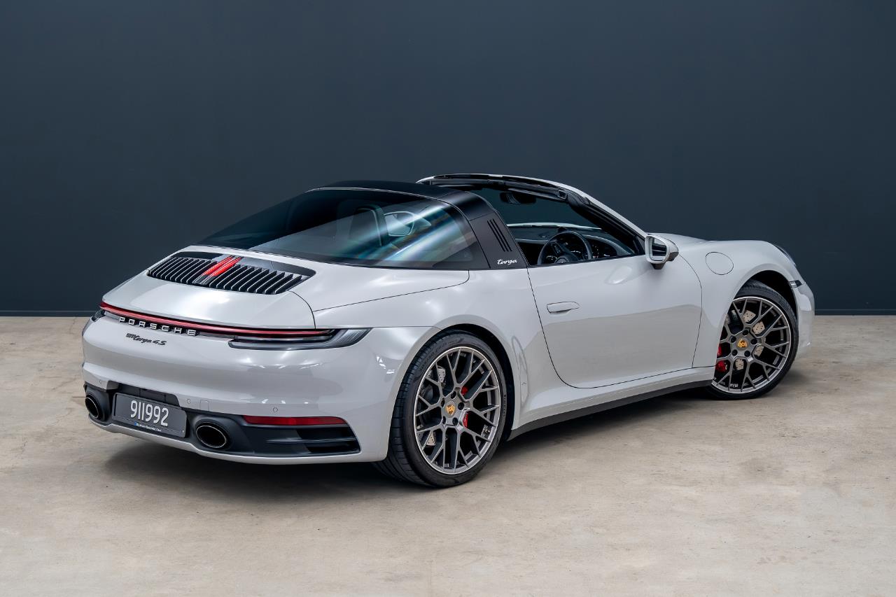 2021 Porsche 911