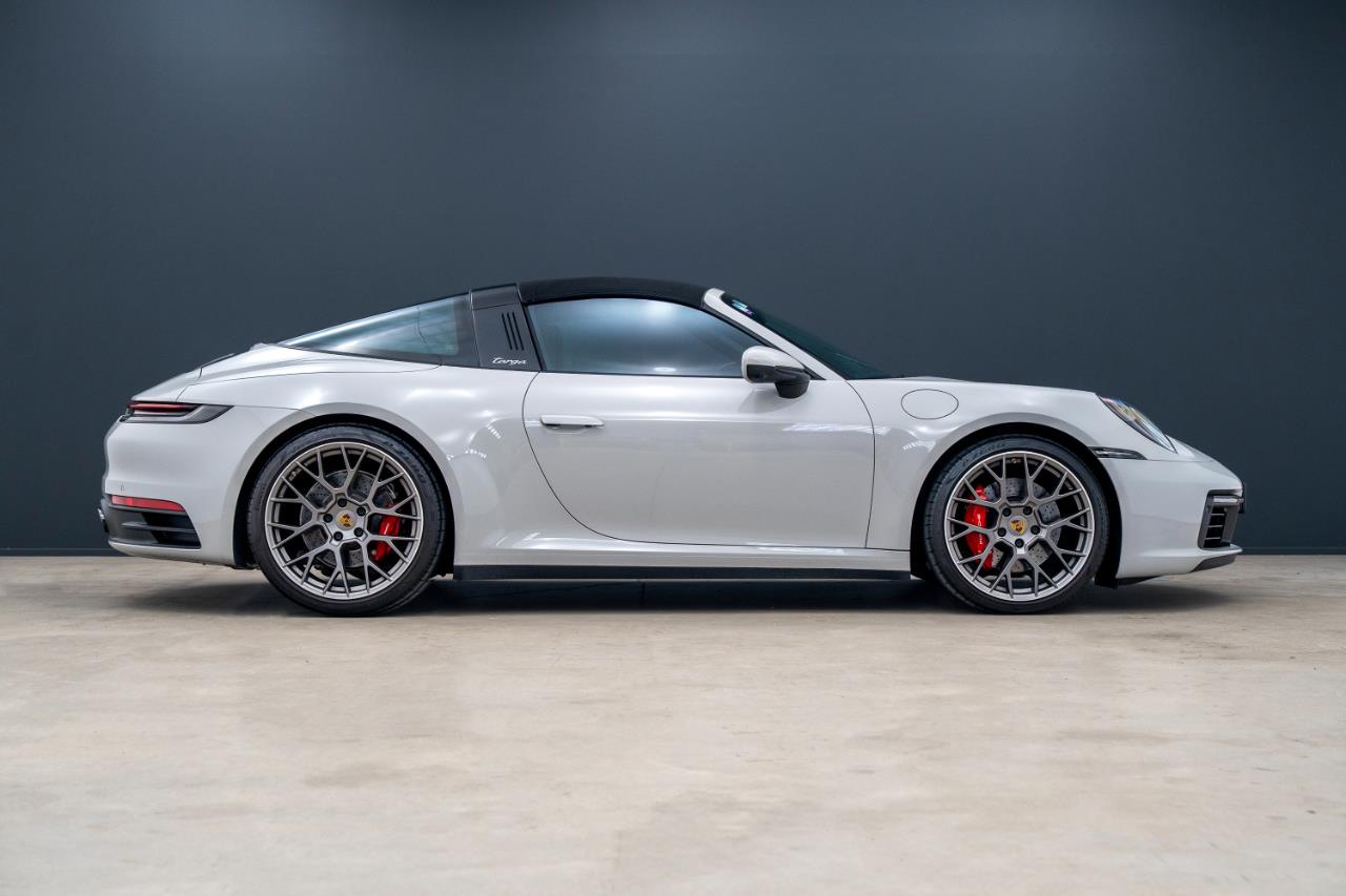 2021 Porsche 911
