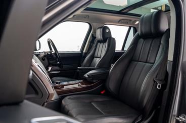 2016 Land Rover Range Rover - Thumbnail