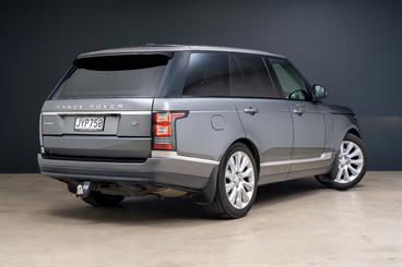 2016 Land Rover Range Rover - Thumbnail