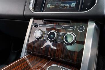 2016 Land Rover Range Rover - Thumbnail