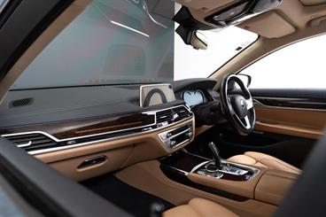2016 BMW 740D - Thumbnail