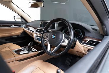 2016 BMW 740D - Thumbnail