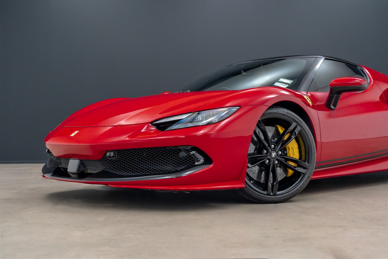 2023 Ferrari 296
