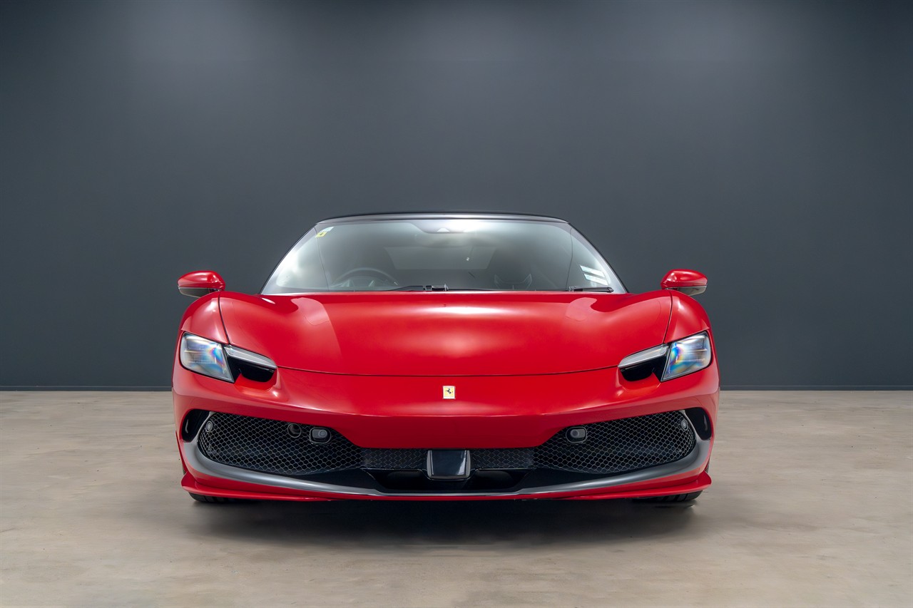 2023 Ferrari 296