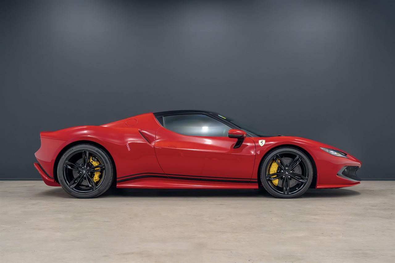 2023 Ferrari 296
