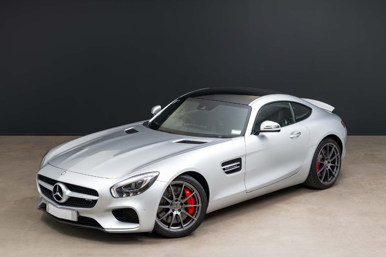 2017 Mercedes-Benz GT