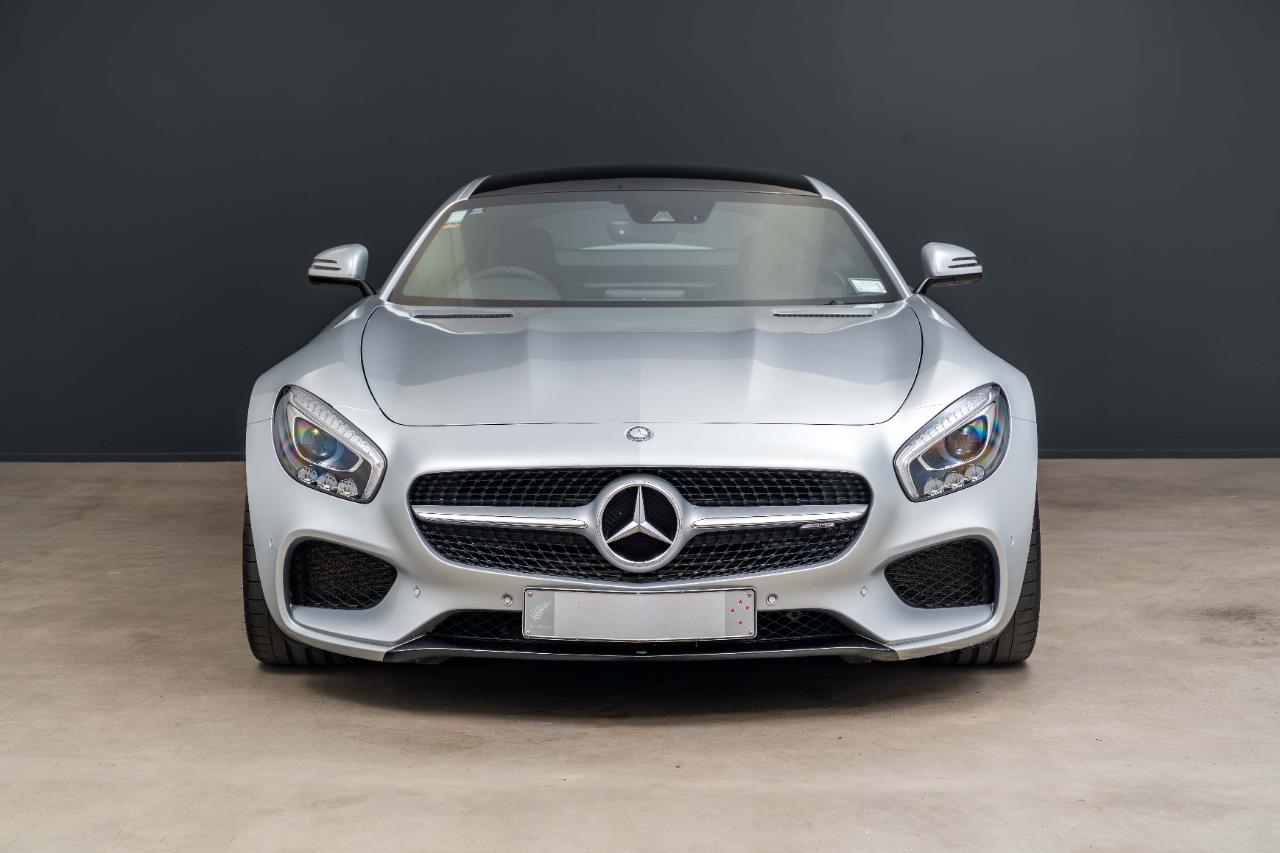 2017 Mercedes-Benz GT