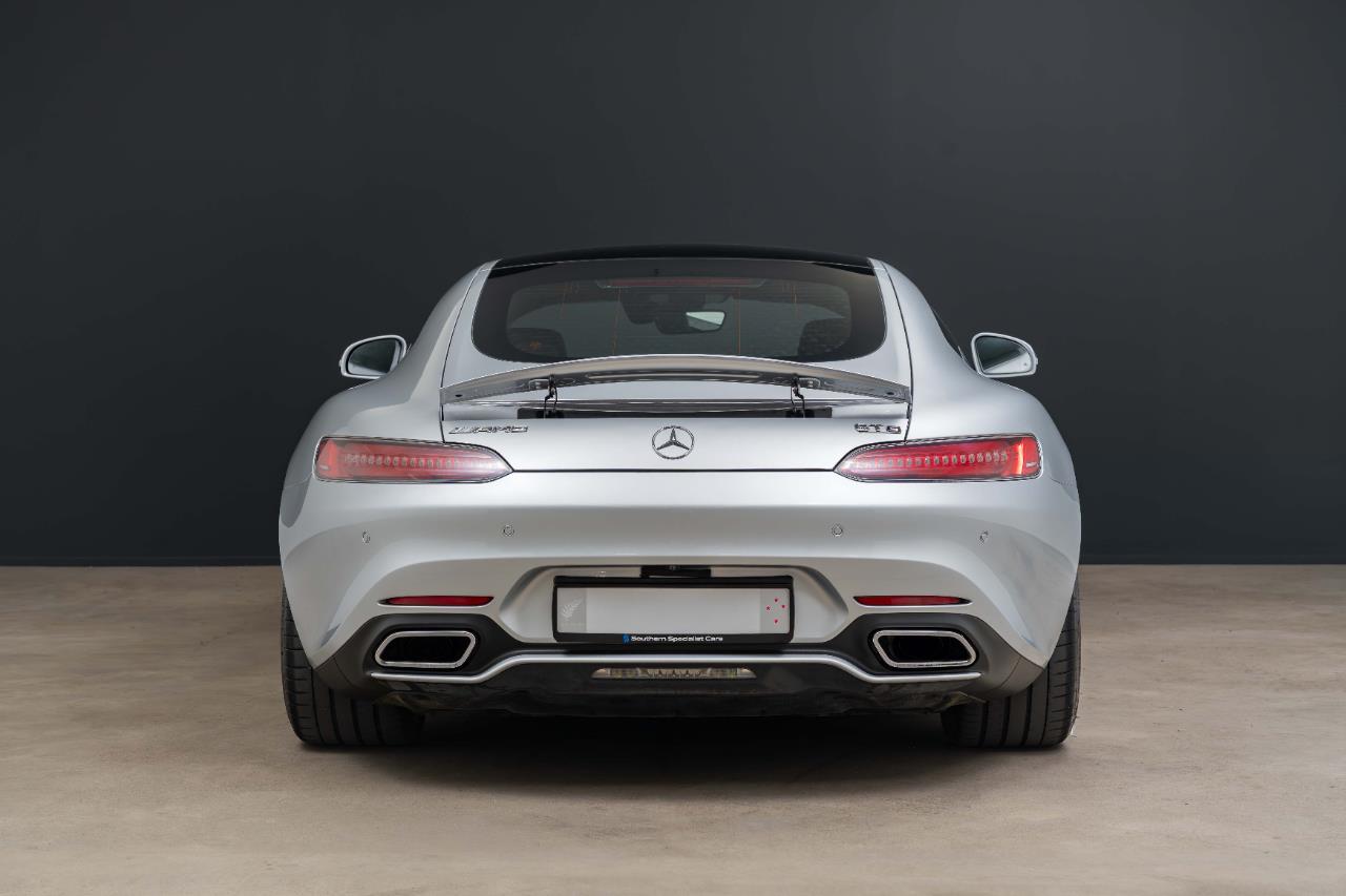 2017 Mercedes-Benz GT