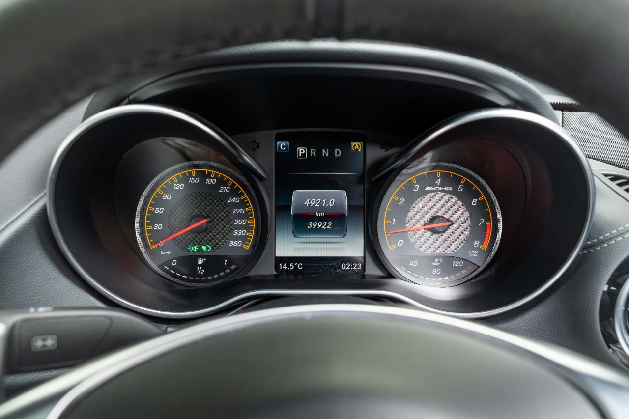 2017 Mercedes-Benz GT