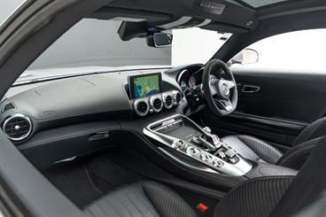 2017 Mercedes-Benz GT - Thumbnail